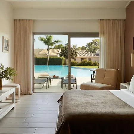 Resort Mare 5*