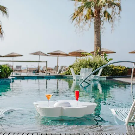 Resort Mare 5*