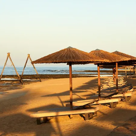Resort Mare 5*