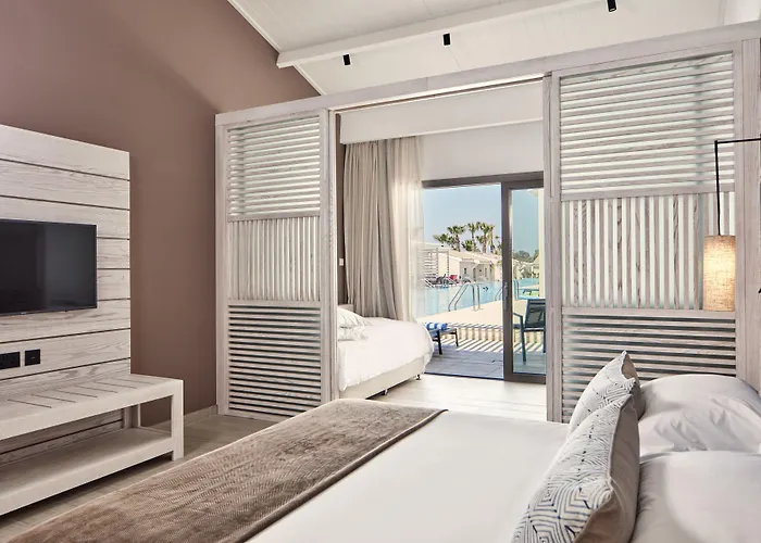 Mare Feriested Ayia Napa